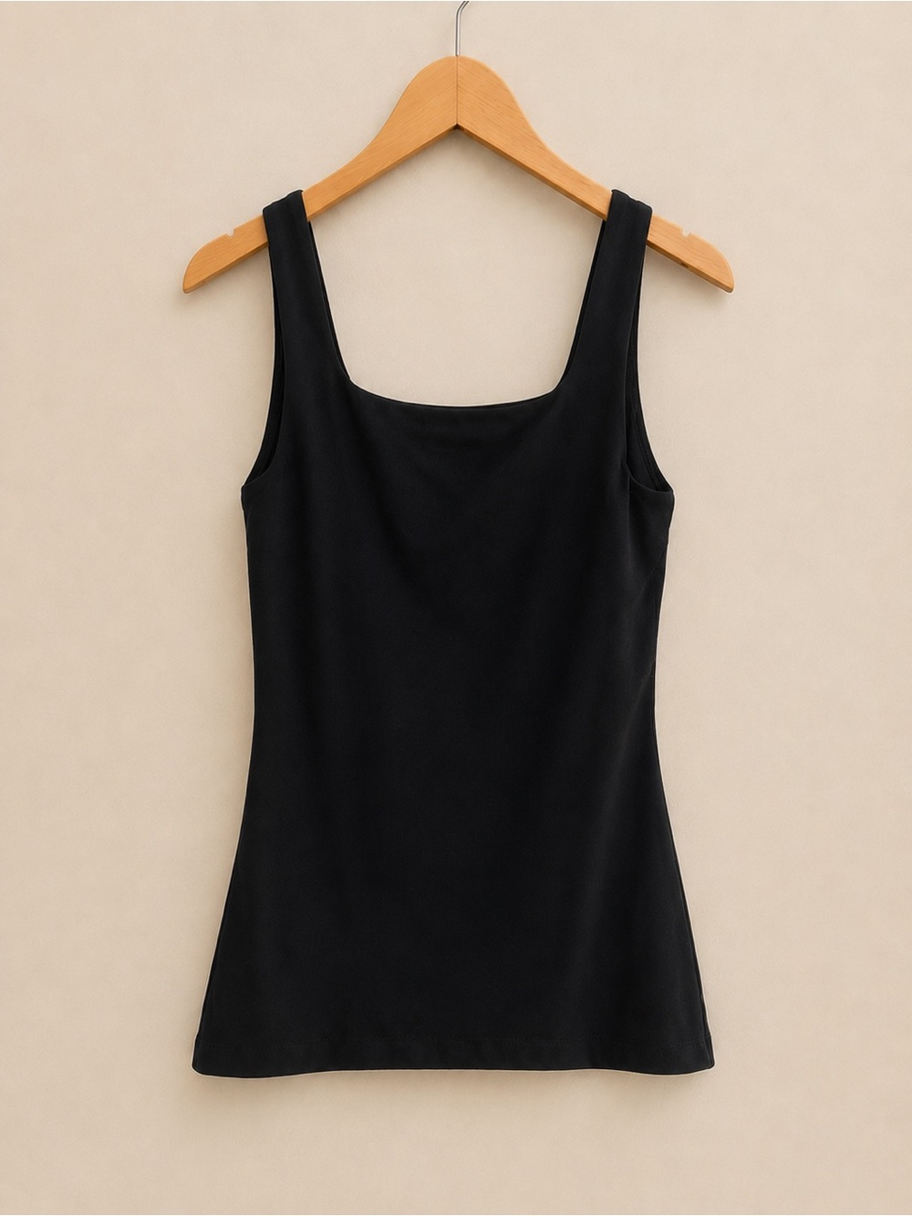 Aritzia Contour Black Tank Top - Picture 2 of 3
